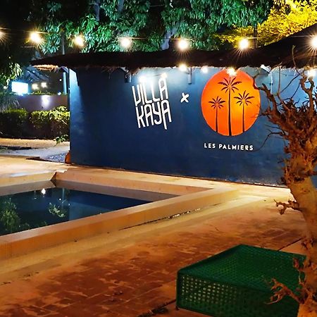 Hotel Les Palmiers Ouagadougou Buitenkant foto