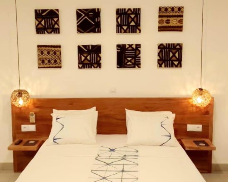 Hotel Les Palmiers Ouagadougou Buitenkant foto
