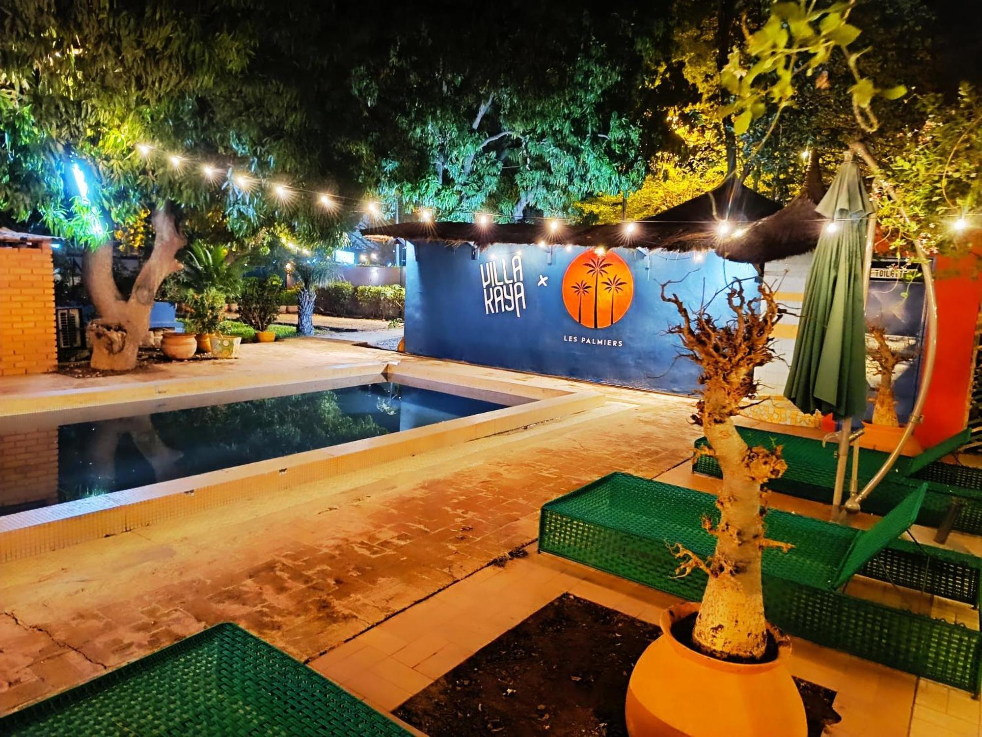 Hotel Les Palmiers Ouagadougou Buitenkant foto